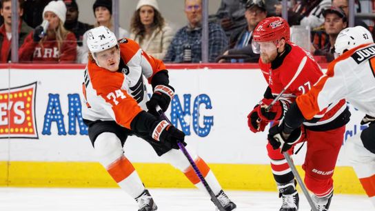 Flyers Fall Twice in Shootouts to Carolina (nHL News)